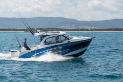 Antares 8 fishing powerboat
