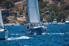 R3_8915