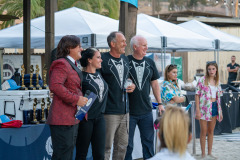 group photo at Beneteau Rendezvous