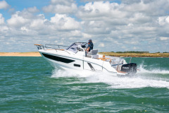 Flyer 9 Sundeck Bénéteau