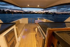 Hylas M49 powerboat interior Hylas M49 powerboat interior