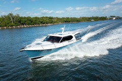 Hylas M49 powerboat Hylas M49 powerboat