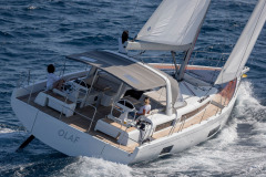 Oceanis 54 yacht sailing