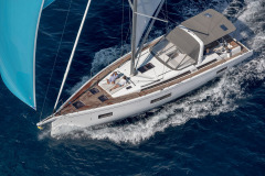 Oceanis 54 yacht sailing